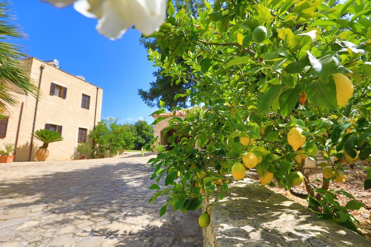 Prinés Villa Harmony, Steinvilla מראה חיצוני תמונה